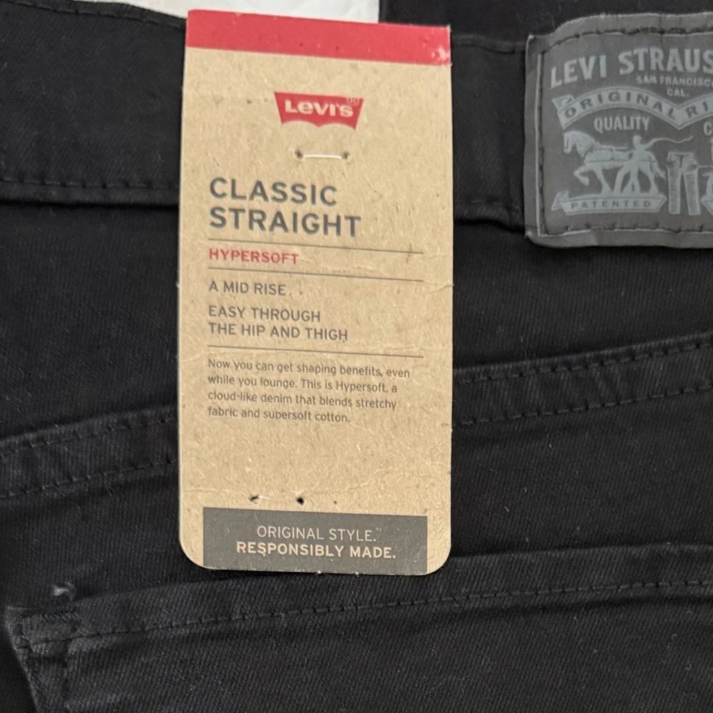 Levi's Classic Straight Black Jeans - Picture 9 of 12